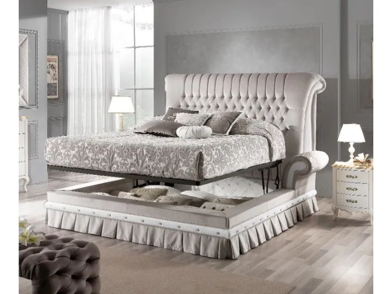 Letto classico con giroletto Letto elisabetta velluto maxi  Md work a prezzo scontato