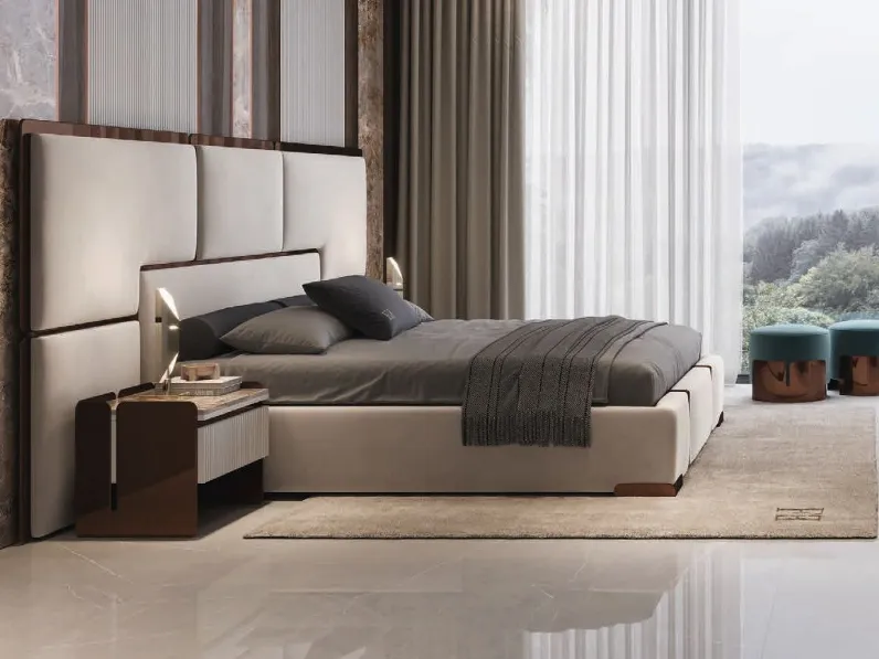 Letto design con giroletto Letto luxury maxi acciaio velluto Md work a prezzo ribassato