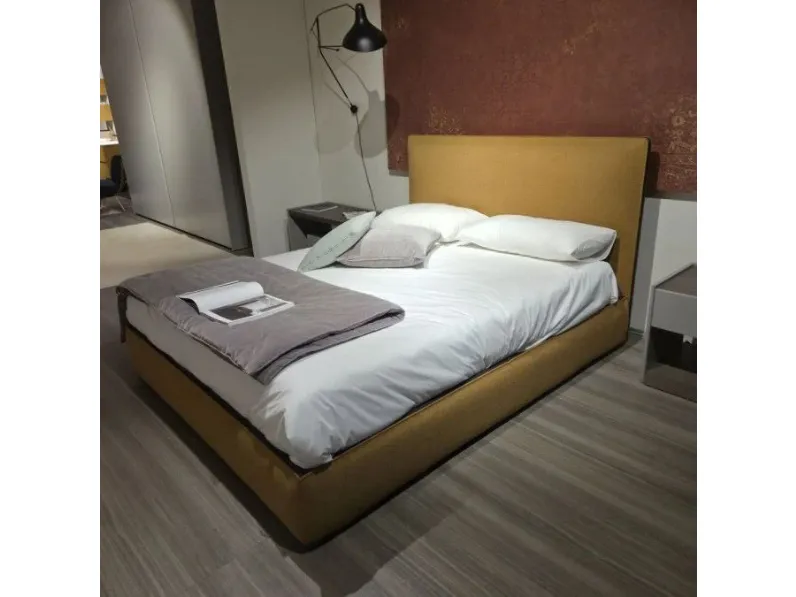 Letto moderno Letto matrimoniale molteni&c. ribbon Molteni & c con uno sconto del 43%
