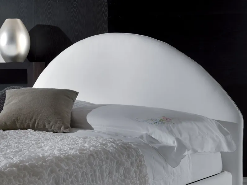 Letto design con contenitore Gravity Artigianale a prezzo scontato