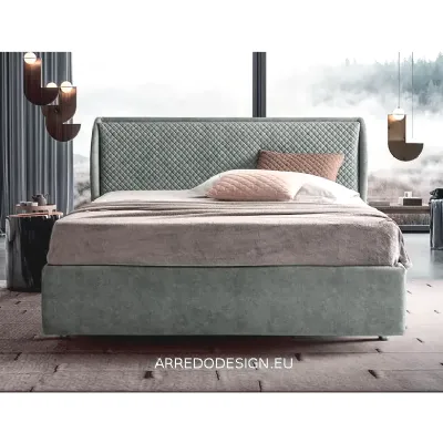 Letto imbottito modello Calipè  di Rigosalotti scontato 35%