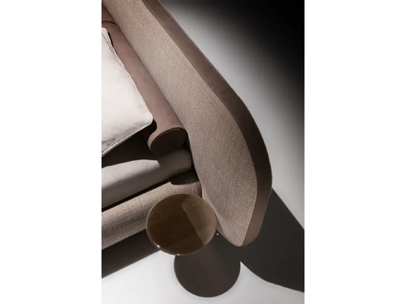 Letto design con contenitore B curve Twils a prezzo scontato