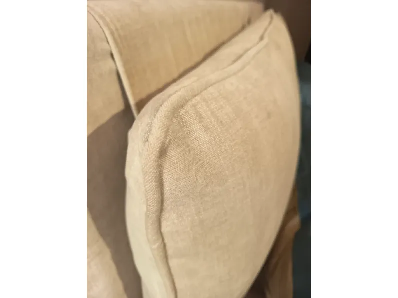 Letto moderno Nisida Altrenotti con uno sconto del 30%
