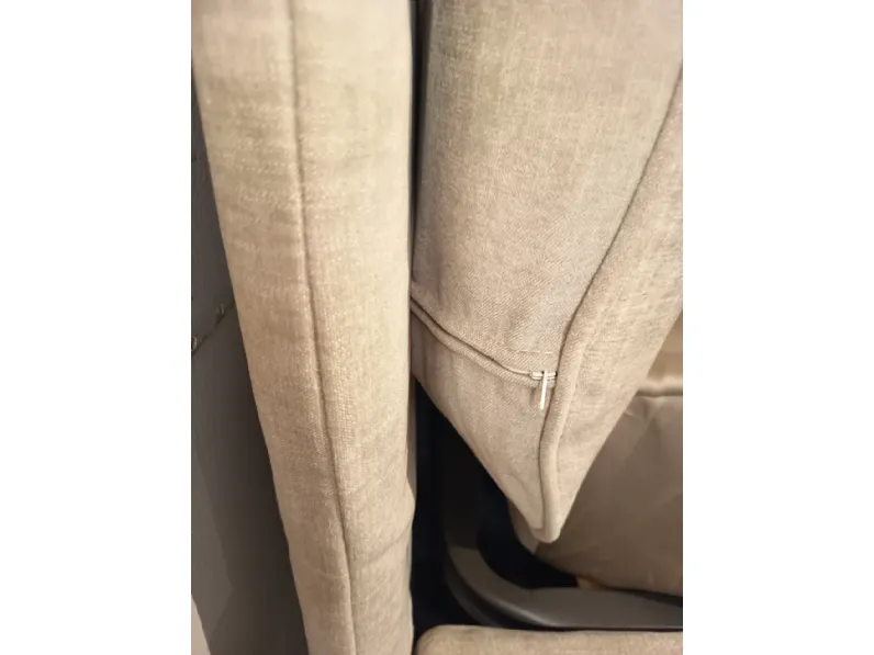 Letto moderno Nisida Altrenotti con uno sconto del 30%