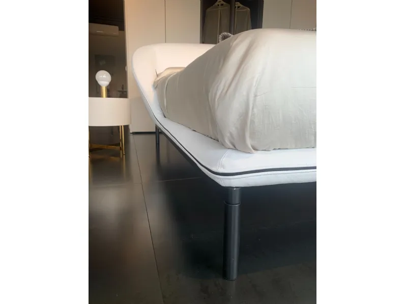 Scopri il prezzo riservato di questo letto Domenica 160x200 di Pianca 