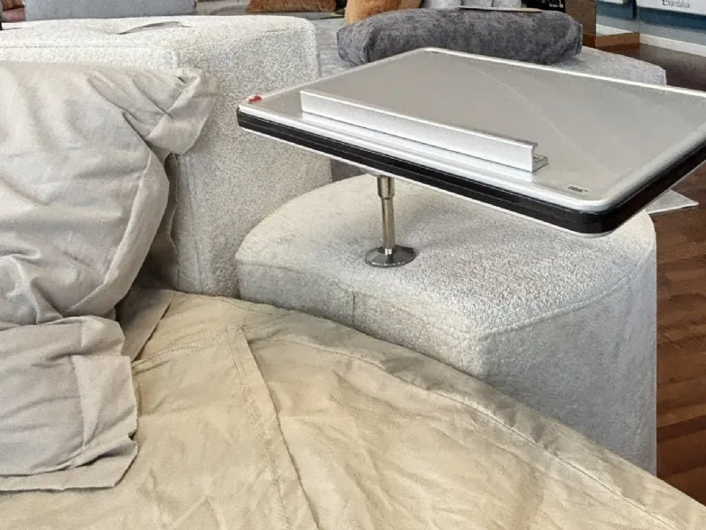 Letto design Letto rotondo cristal high-tech tessuto Artigianale scontato 48%