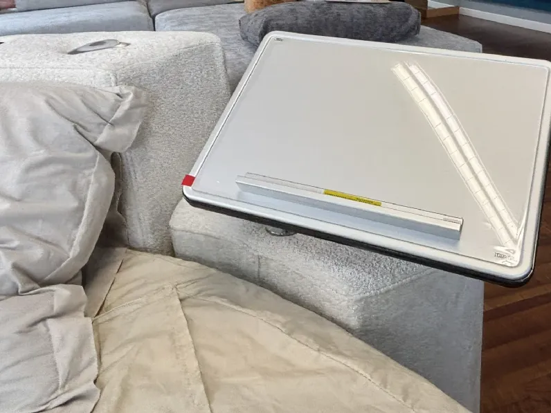 Letto design Letto rotondo cristal high-tech tessuto Artigianale scontato 48%