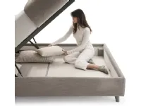 Letto matrimoniale con piedini Berry V&nice a prezzo ribassato