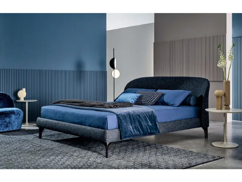 Letto design con giroletto Carnaby Twils a prezzo scontato