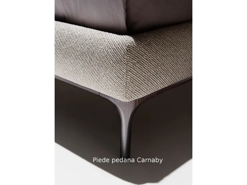 Letto design con giroletto Carnaby Twils a prezzo ribassato