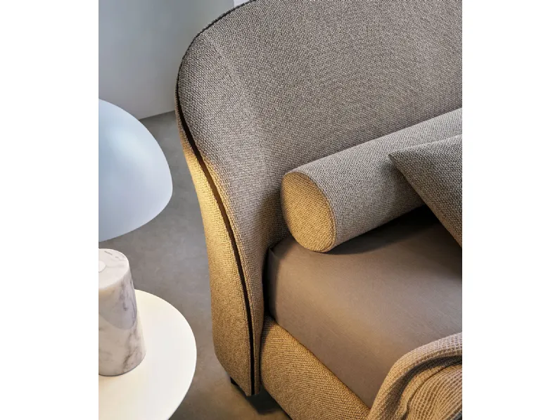 Letto design con giroletto Carnaby Twils a prezzo ribassato