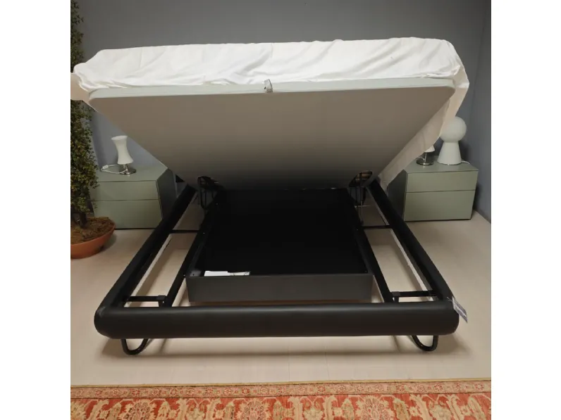Letto Hug 05 low Noctis in OFFERTA OUTLET - 35%
