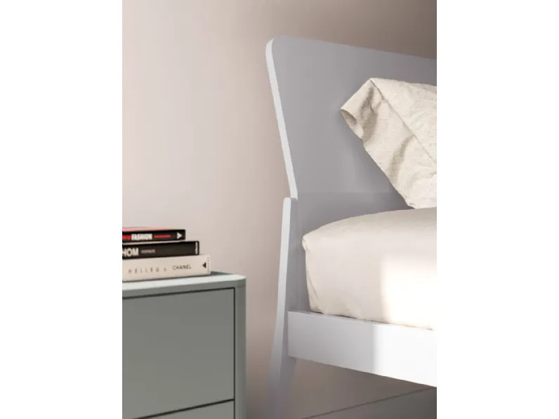 Letto design con gambe Letto matrimoniale modello larissa Orme a prezzo ribassato