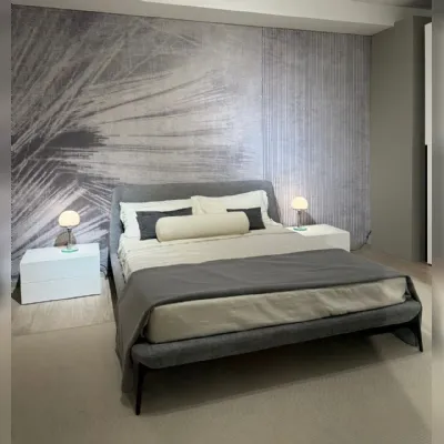 Letto matrimoniale design Velvet Novamobili a prezzo scontato