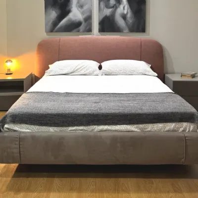 Letto moderno con piedini Letto set Samoa a prezzo scontato