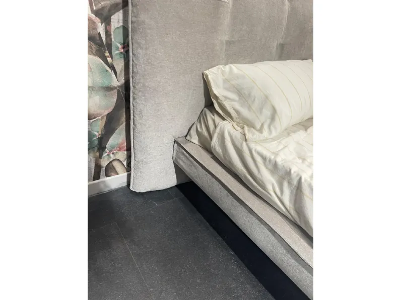 Letto moderno Na 114 letto tufte Novamobili scontato 58%