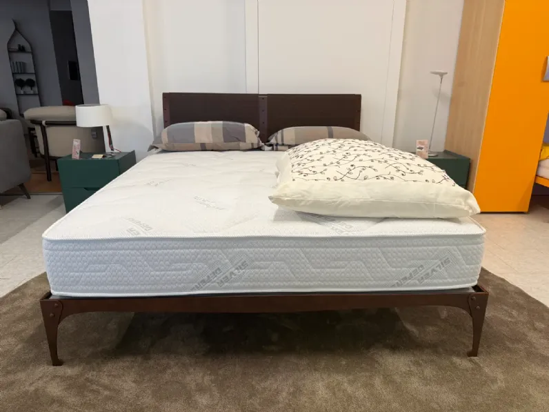 Letto classico Paseo Ciacci con uno sconto del 50%