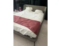 Letto imbottito modello Velvet di Novamobili scontato 13%