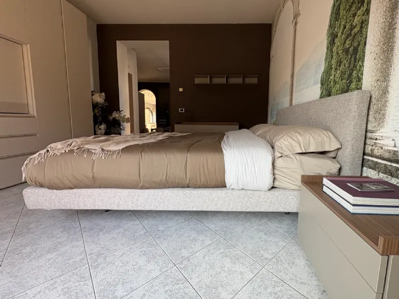 Letto moderno Max Twils con uno sconto del 26%