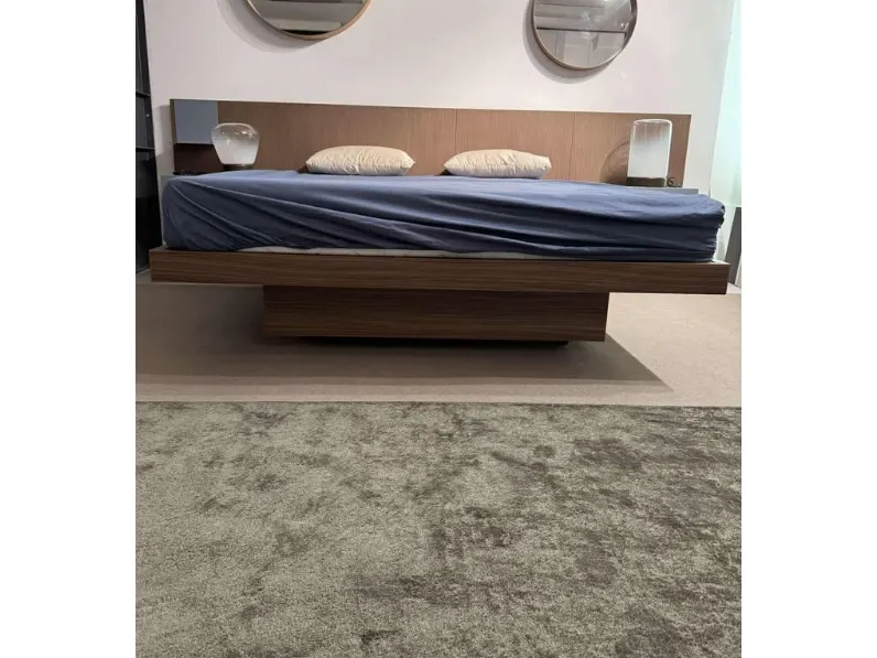 Letto design Miranda Tagliabue mobili con uno sconto del 27%
