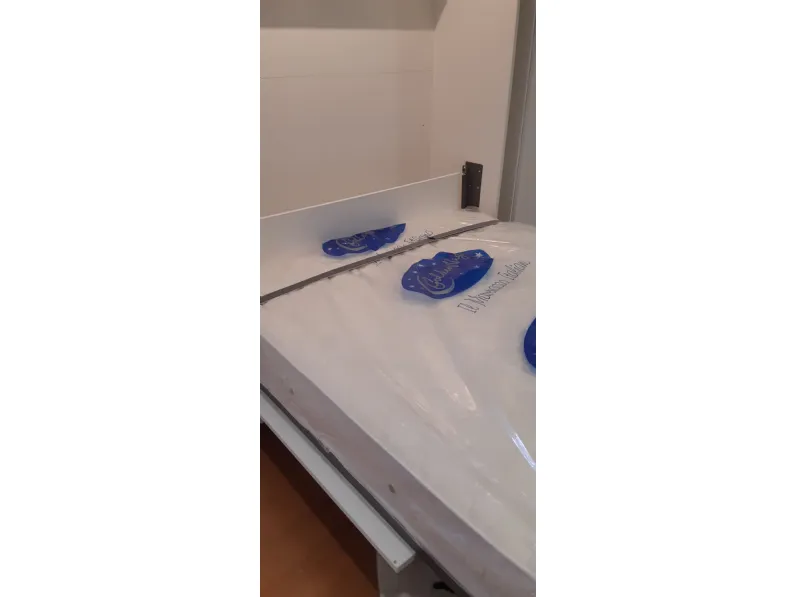 Letto in legno modello Letto abbattibile di Alf da fre scontato 40%