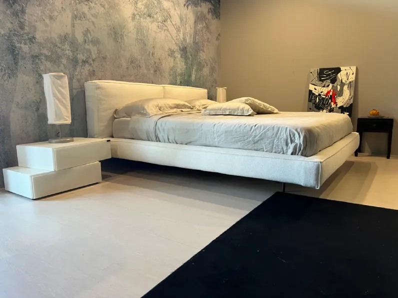 Letto imbottito modello Academy piuma di Twils scontato 35%