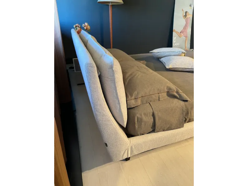 Letto imbottito modello Attico di Twils scontato 35%