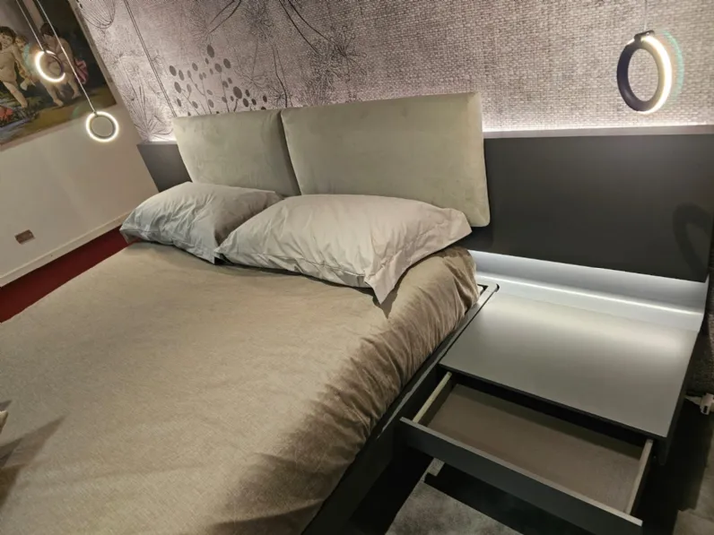 Letto moderno Shiro  Tomasella con un ribasso del 32%