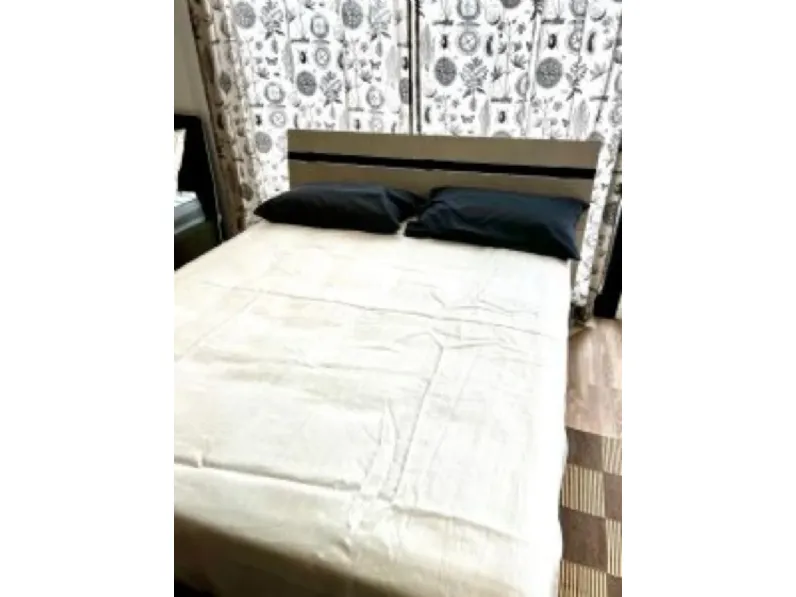 Letto in legno con giroletto Letto modello joker tomasellaTomasellaa prezzo ribassato