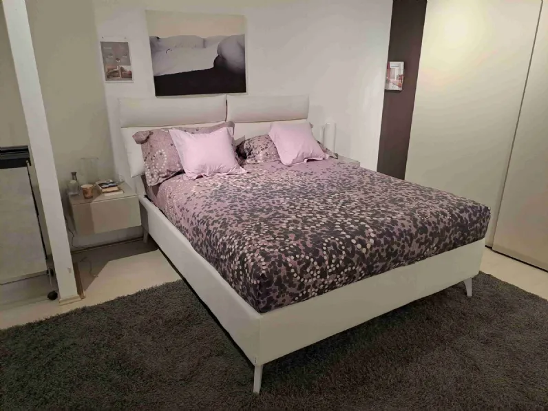 Letto moderno Letto plio con contenitore alto Oggioni con uno sconto del 34%