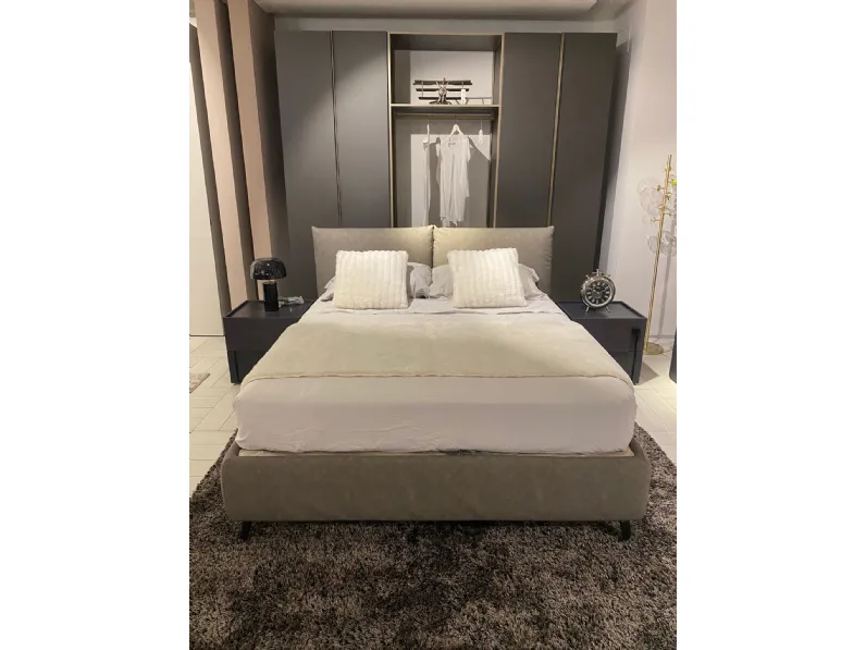 Letto imbottito modello London di Noctis scontato 35%