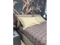 Letto imbottito modello Nathalie di Flou scontato 25%