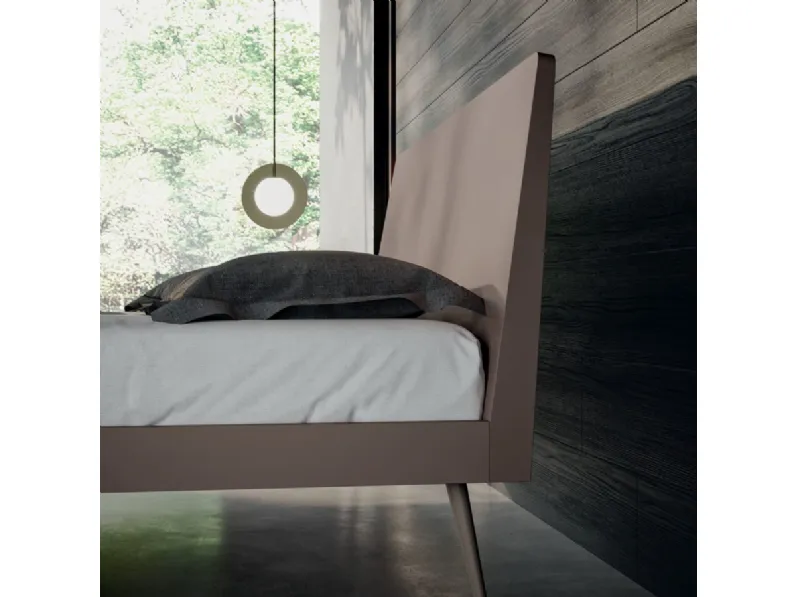 Letto design con piedini * olivia Orme a prezzo scontato