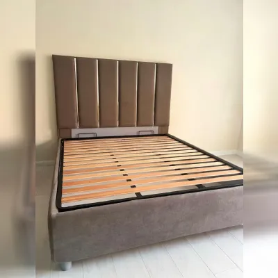 Letto moderno Penny silver Collezione esclusiva con uno sconto del 40%