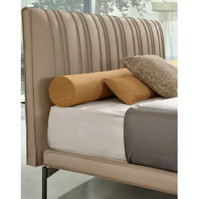 Richiedi ora il prezzo riservato per il letto Poseidone! Design moderno, comfort assicurato.