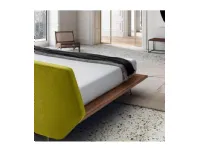 Letto design con piedini Taipei Felis a prezzo scontato