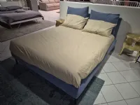 Letto imbottito modello Tecum quadro di Novaluna scontato 50%