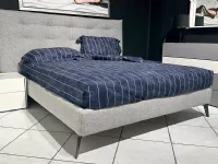 Letto imbottito modello Tuftè di La casa moderna scontato 66%