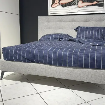 Letto imbottito modello Tuftè di La casa moderna scontato 66%