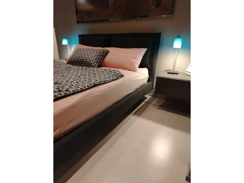 Letto design con contenitore Wiki con contenitore a box V&nice a prezzo scontato