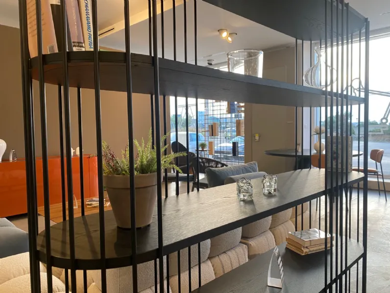 Libreria Arpa stile moderna di Bonaldo scontata del 25%