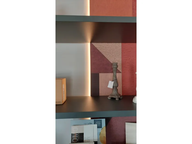 Libreria modello Shapes library di Artigianale a prezzo scontato