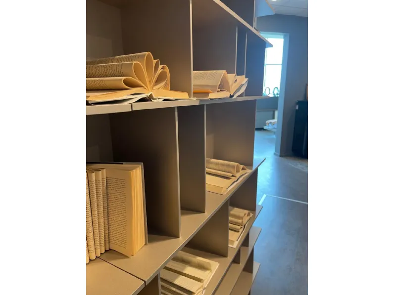 Libreria Cv 540 libreria wally stile moderna di Cattelan italia scontata del 40%