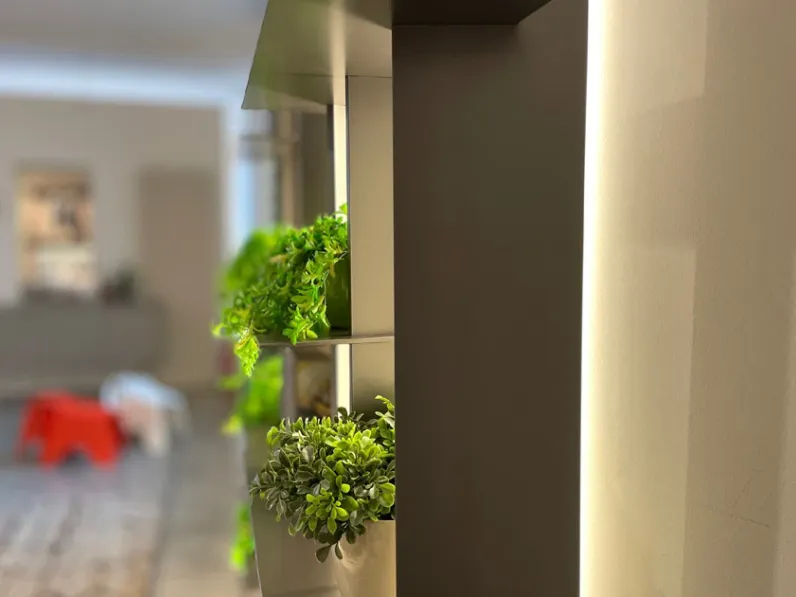 Libreria Cclight stile design di Flou in offerta