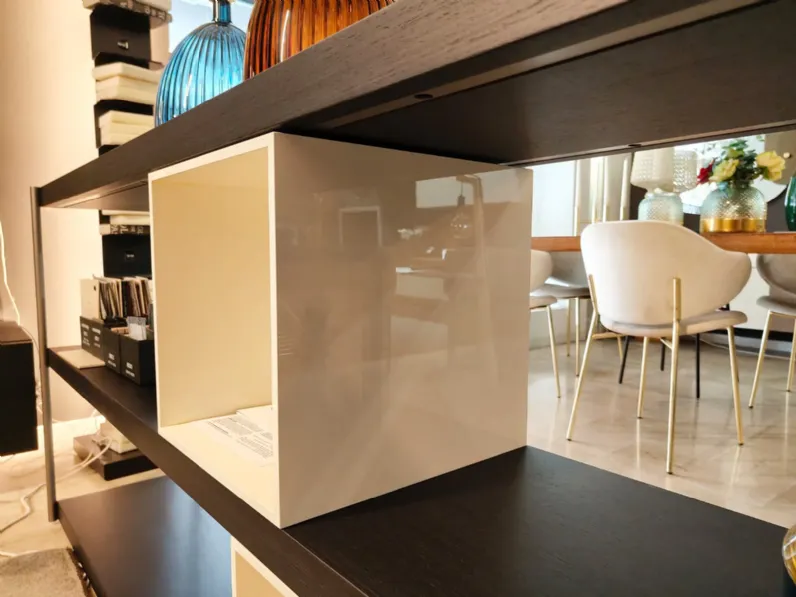 Libreria modello Wisewise di Kartell in Offerta Outlet