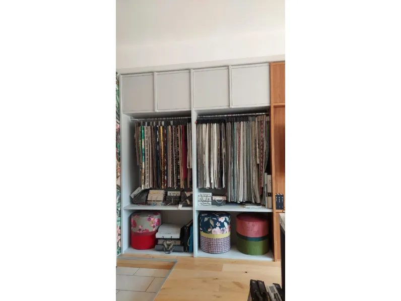 Libreria Material library stile design di Artigianale scontata del 69%