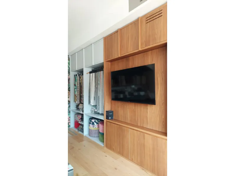 Libreria Material library stile design di Artigianale scontata del 69%