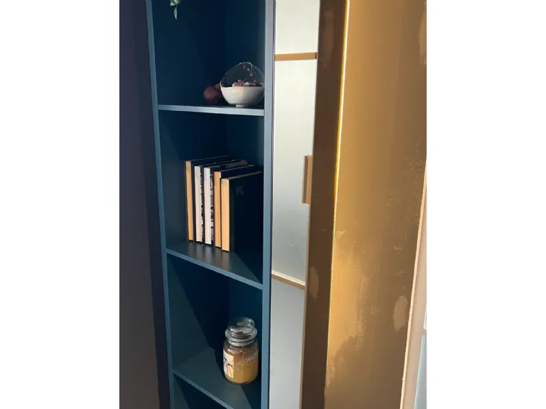 Libreria Lago in vetro scontata -45%: scopri Twist bookshelf