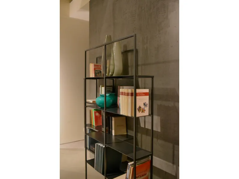 Libreria Optic stile moderna di Bonaldo scontata del 42%