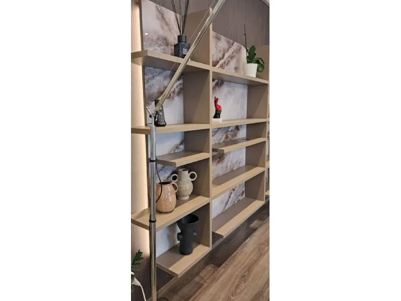 Libreria Pentagram stile design di Lago scontata del 40%
